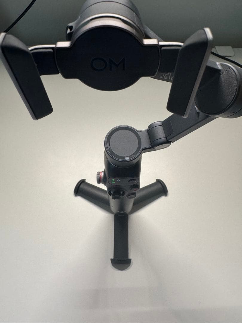 【美品】DJI Osmo Mobile 8 アドバンストトラッキングコンボ