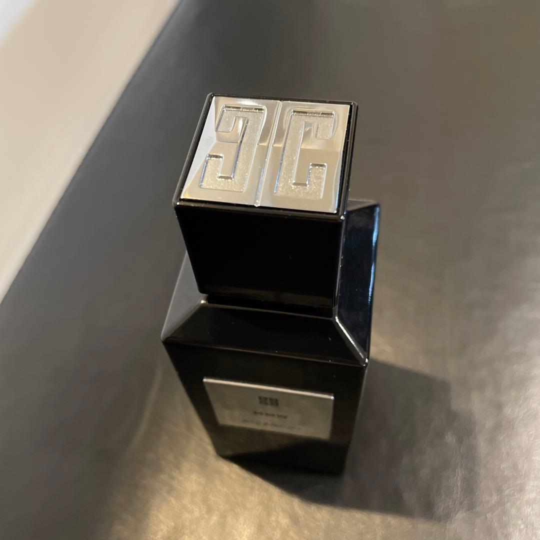 ジバンシーMMW 100ml（約30ml）【箱・袋付き】