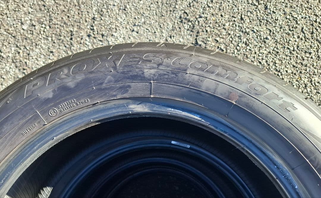 ほぼ新車外し 225/60R18 TOYO PROXES COMFORT 2本