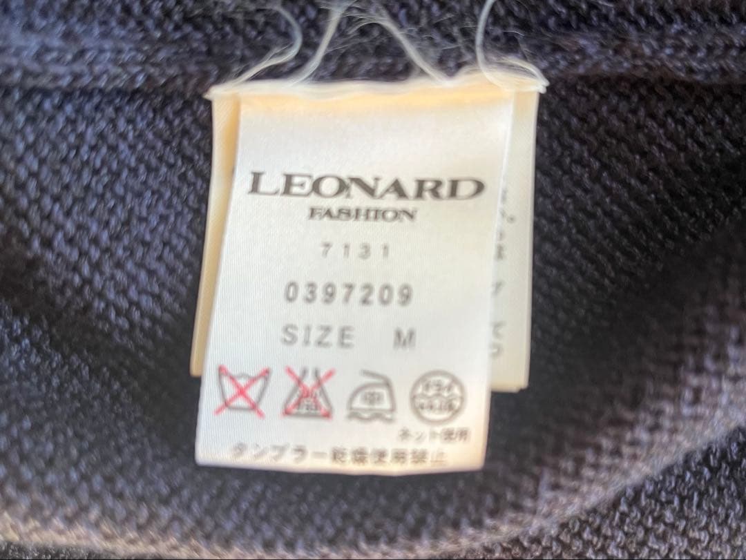 LEONARD 花柄刺繍 ネイビー カーディガン
