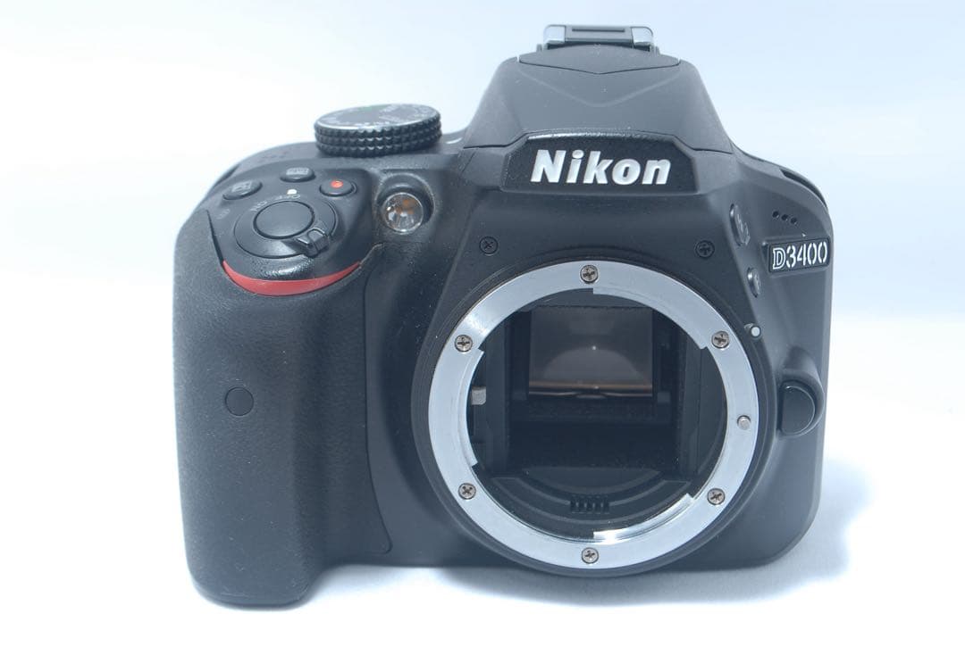 Nikon D3400☘️Bluetooth転送対応☘️バッテリー長持ち☘️美品