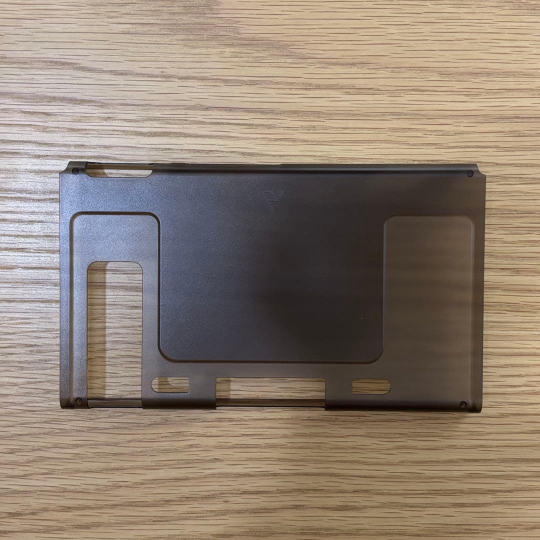 【美品】Switch 後期モデル 付属品完備＋SDカード・充電グリップ