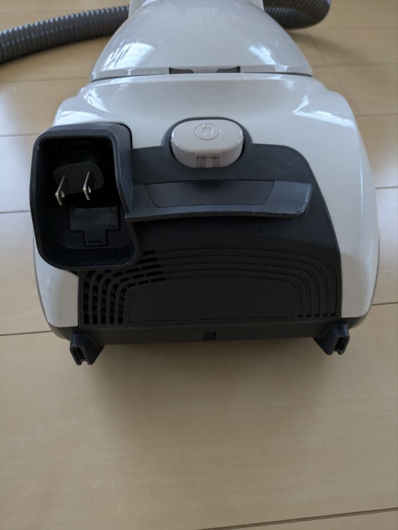 紙パック式掃除機 三菱電機 TC-FJ2A ホワイト 本体