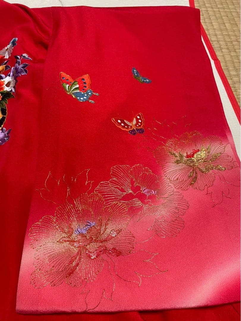 産着　お宮参り　女の子　正絹　総刺繍　金駒刺繍　半襟付き　長襦袢付き　赤　ピンク