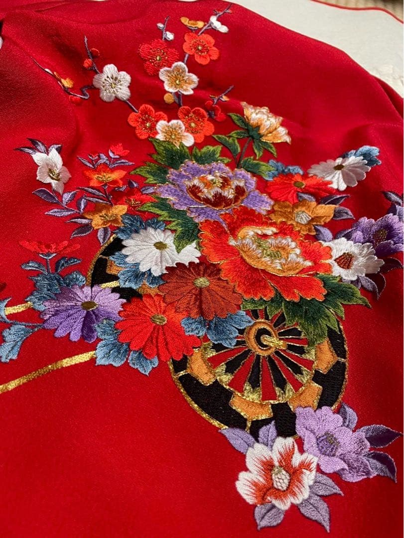 産着　お宮参り　女の子　正絹　総刺繍　金駒刺繍　半襟付き　長襦袢付き　赤　ピンク