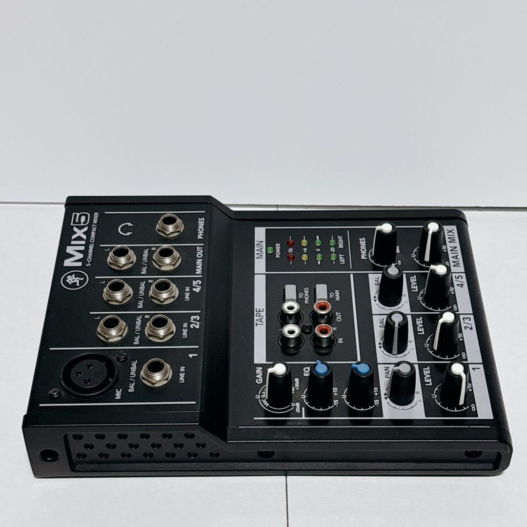 MACKIE マッキー MIX5 コンパクト アナログミキサー