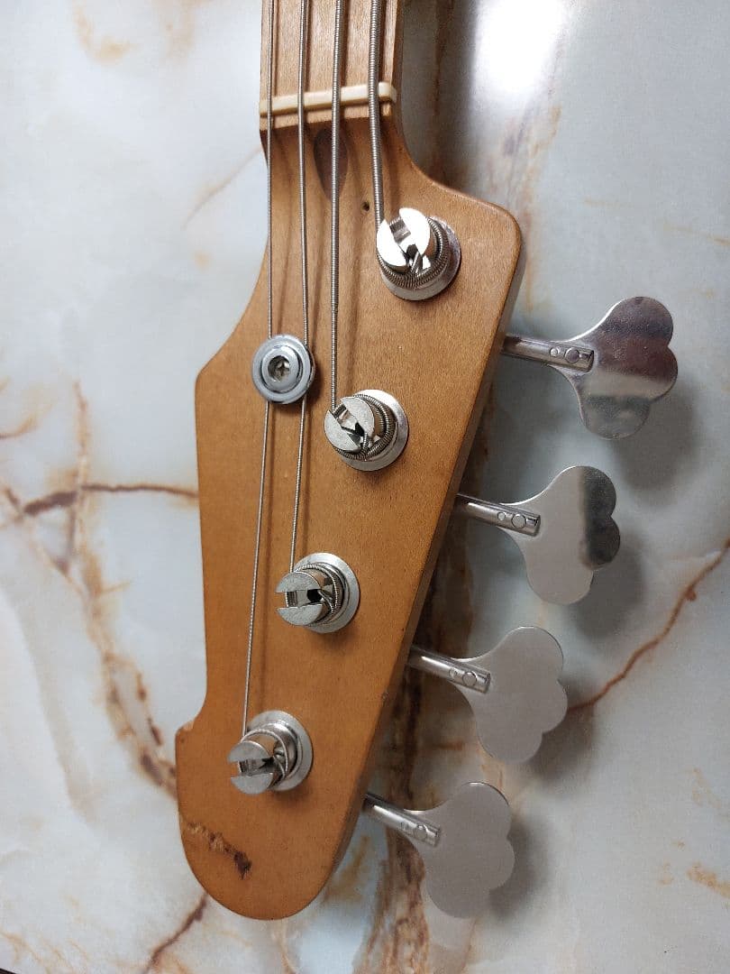 ESP製？ jazz bass