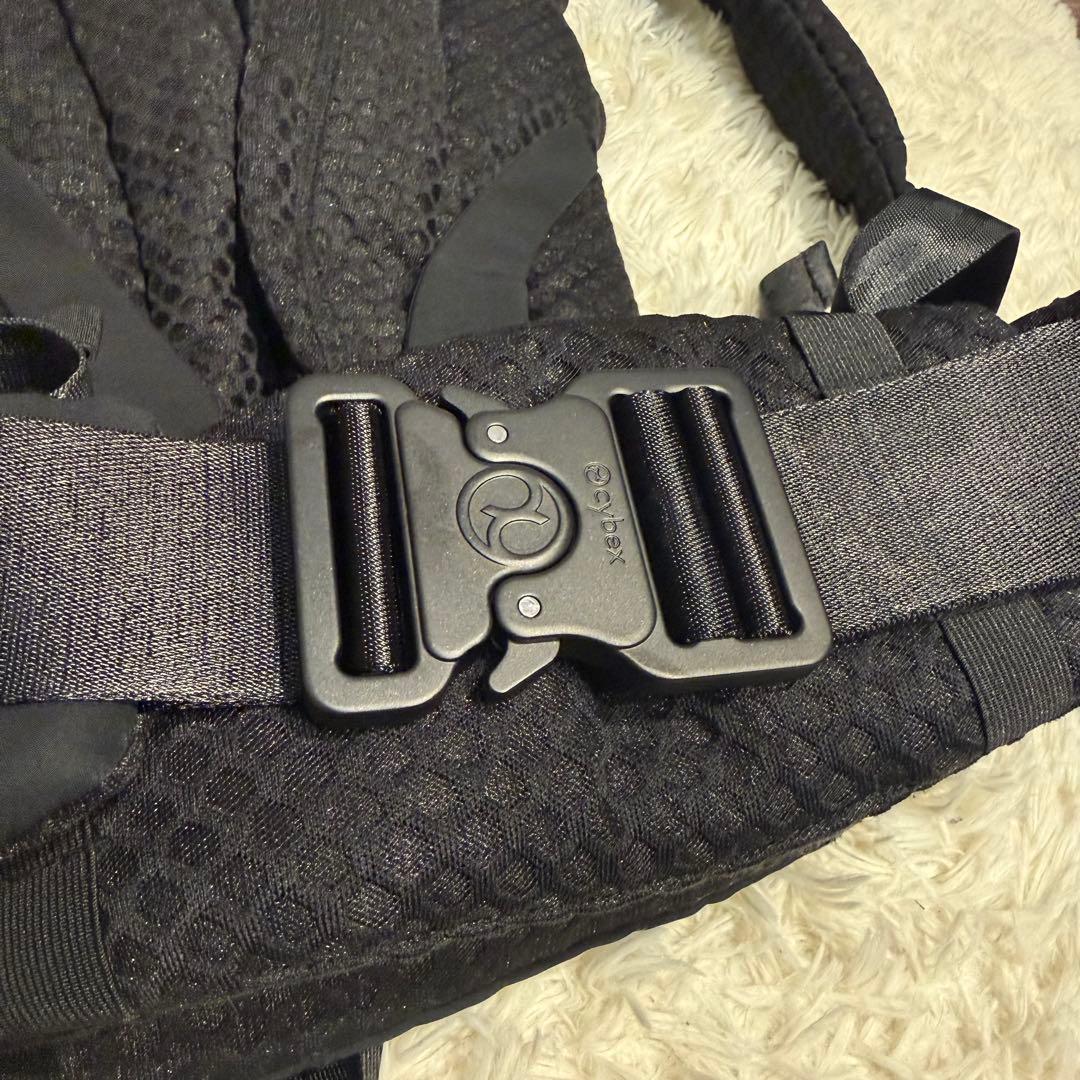 【極美品】超人気 サイベックス コアキャリア ブラック