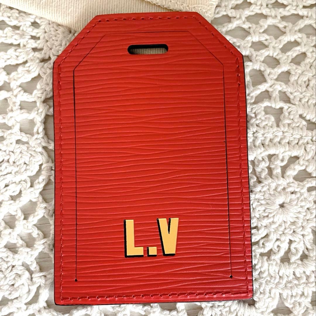 未使用に近い　LOUISVUITTON 2018年 ワールドカップ　ネームタグ