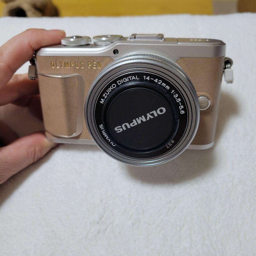 OLYMPUS (オリンパス) ミラーレス一眼カメラ E-PL9中古美品動作良好