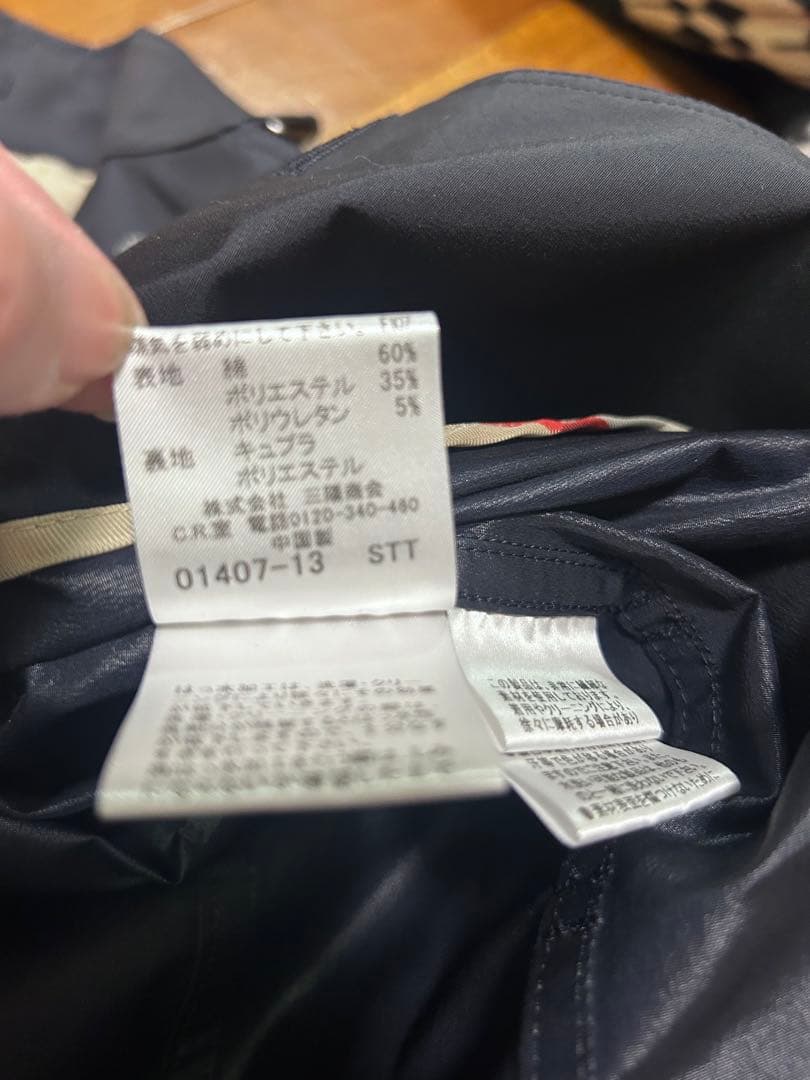 Burberry 黒スプリングコート40