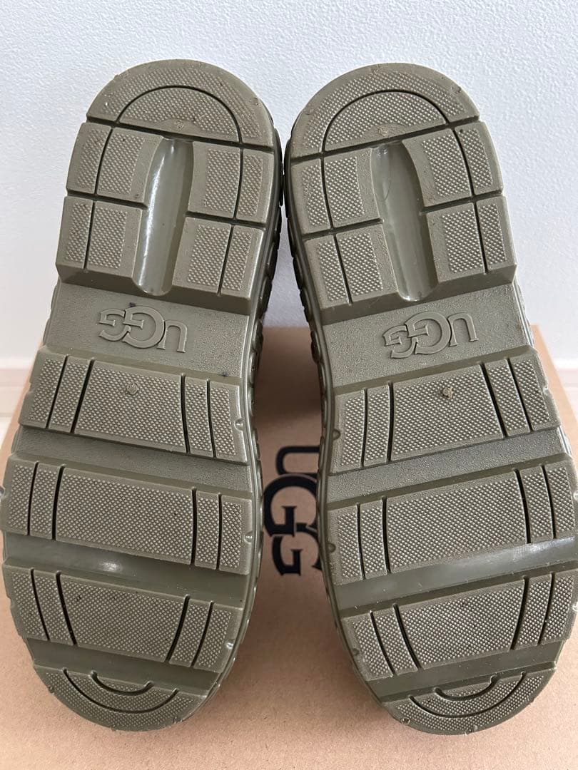 UGG オリーブグリーン レインブーツ