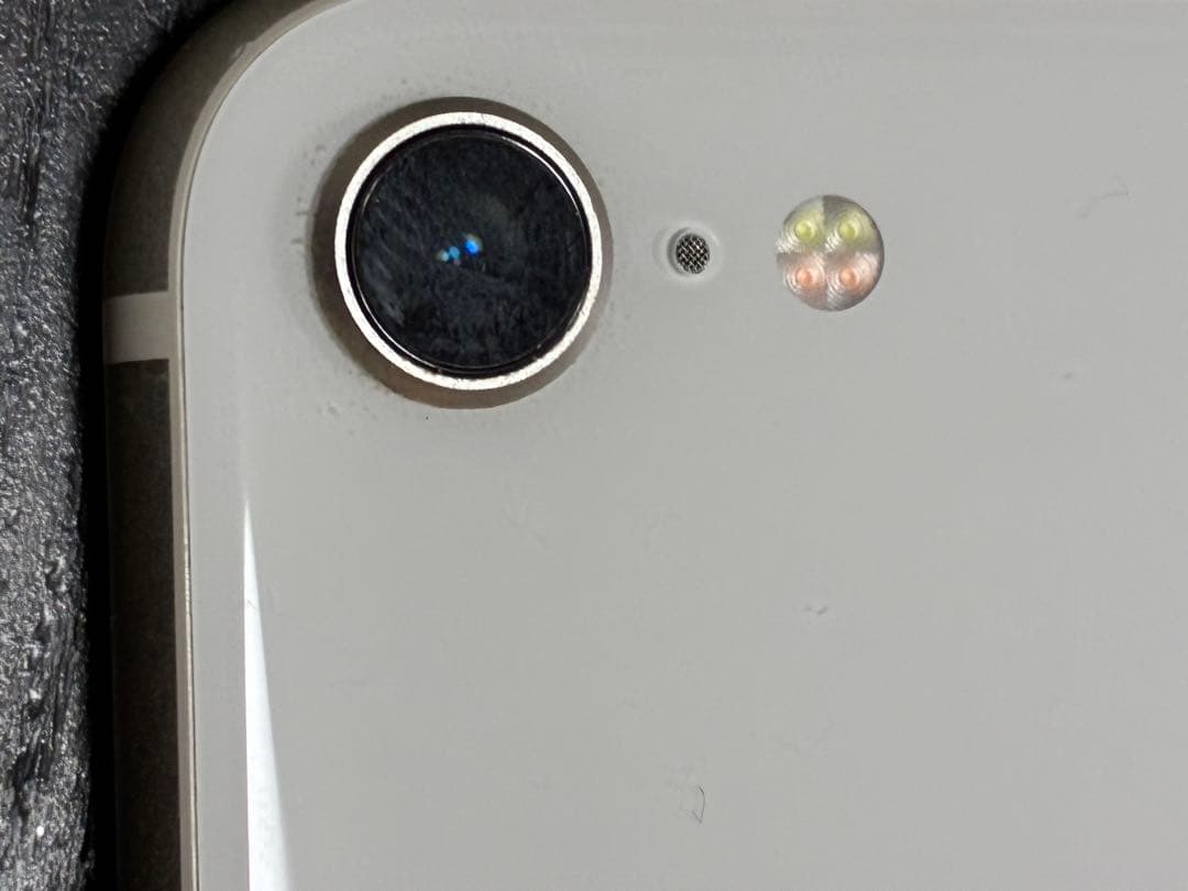 ♡iPhoneSE 第3世代　ホワイト♡