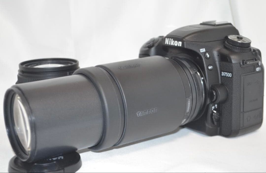 滅多にないシャッター数6000回以下 Nikon D7500☆Wi-Fi搭載