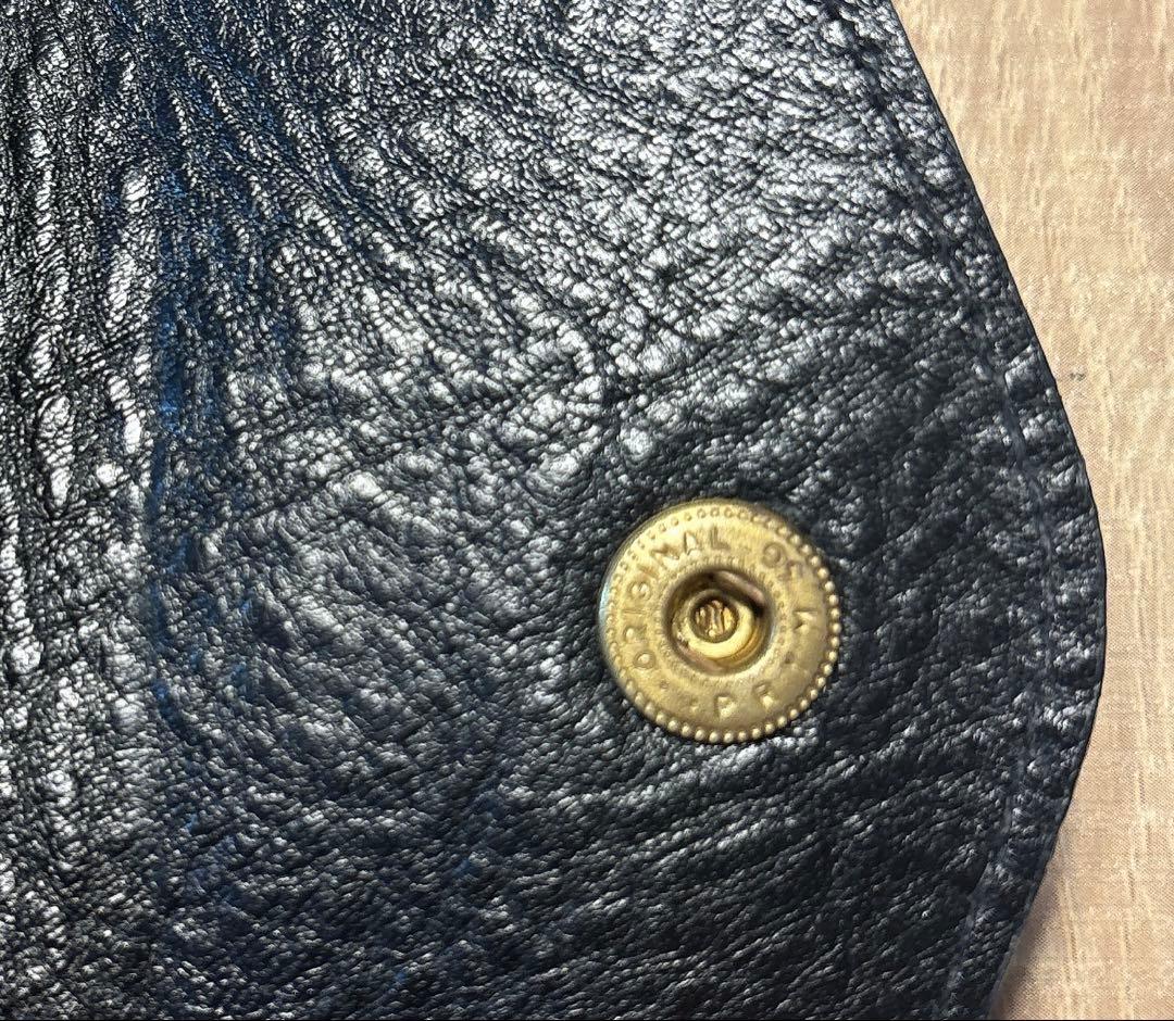 ✨美品✨ILBISONTE イルビゾンテ　レザー　二つ折り財布　がま口　ブラック