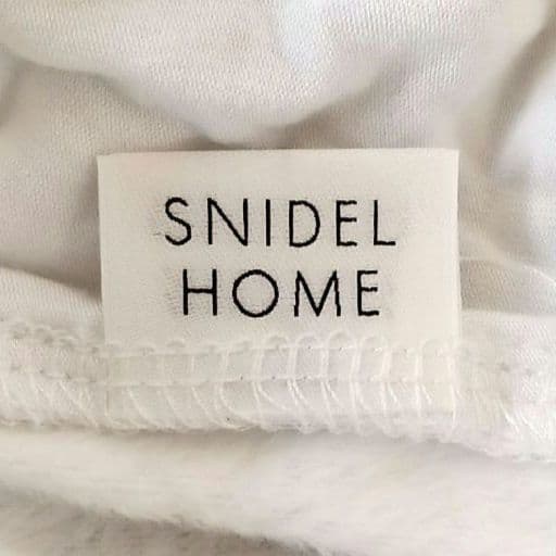 新品・タグ付！SNIDEL  リボン柄 シルキーフリース ロングパンツ