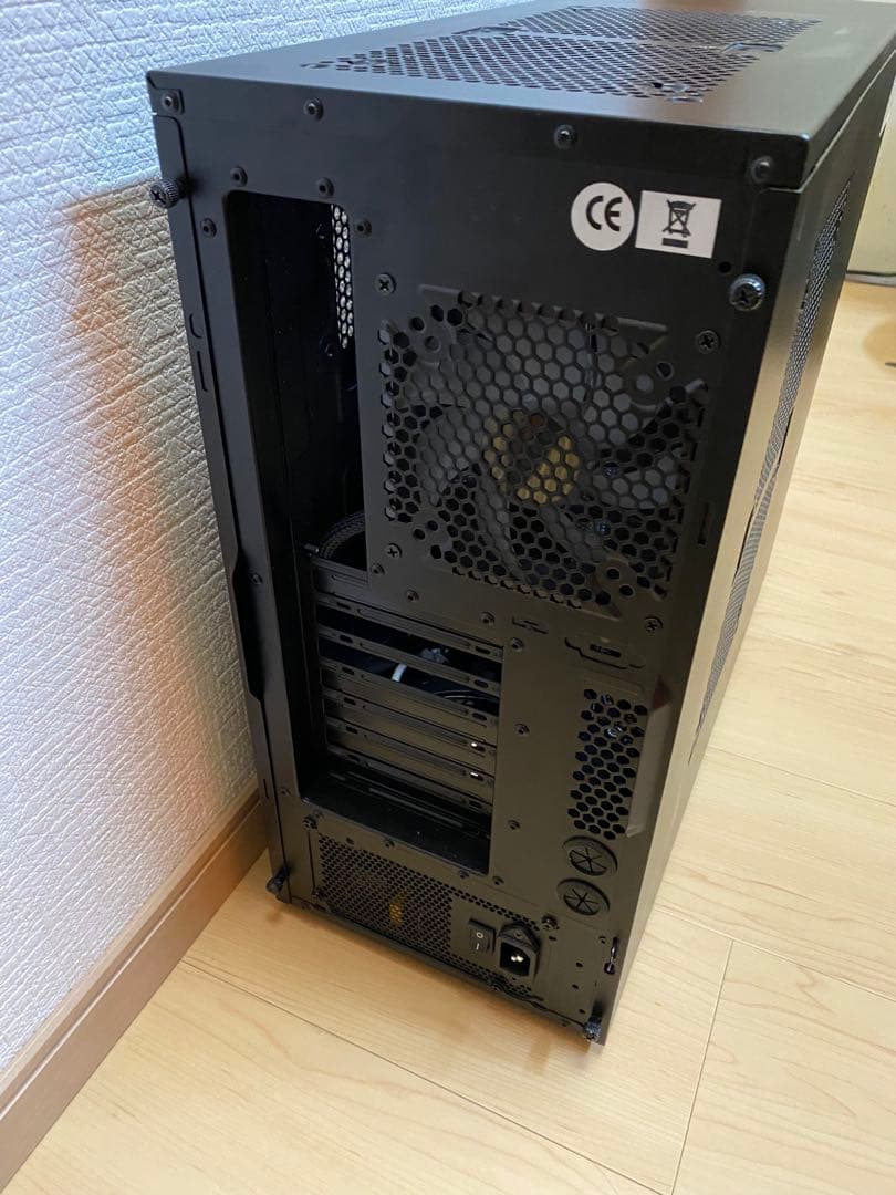 PCケース 10年保証電源付き SSD付き