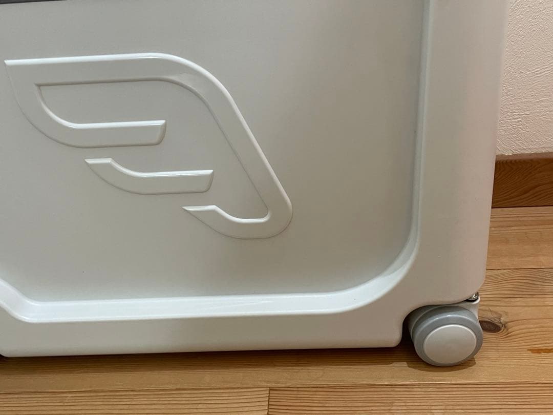 STOKKE ストッケ‪ JET KIDS‪ Ride BOX 新幹線こまち‪