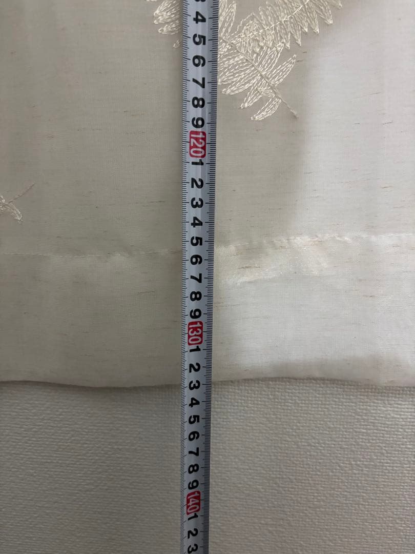 〈中古美品〉ニトリ ミスト3 カーテン 100X135 2枚セット　レース付き