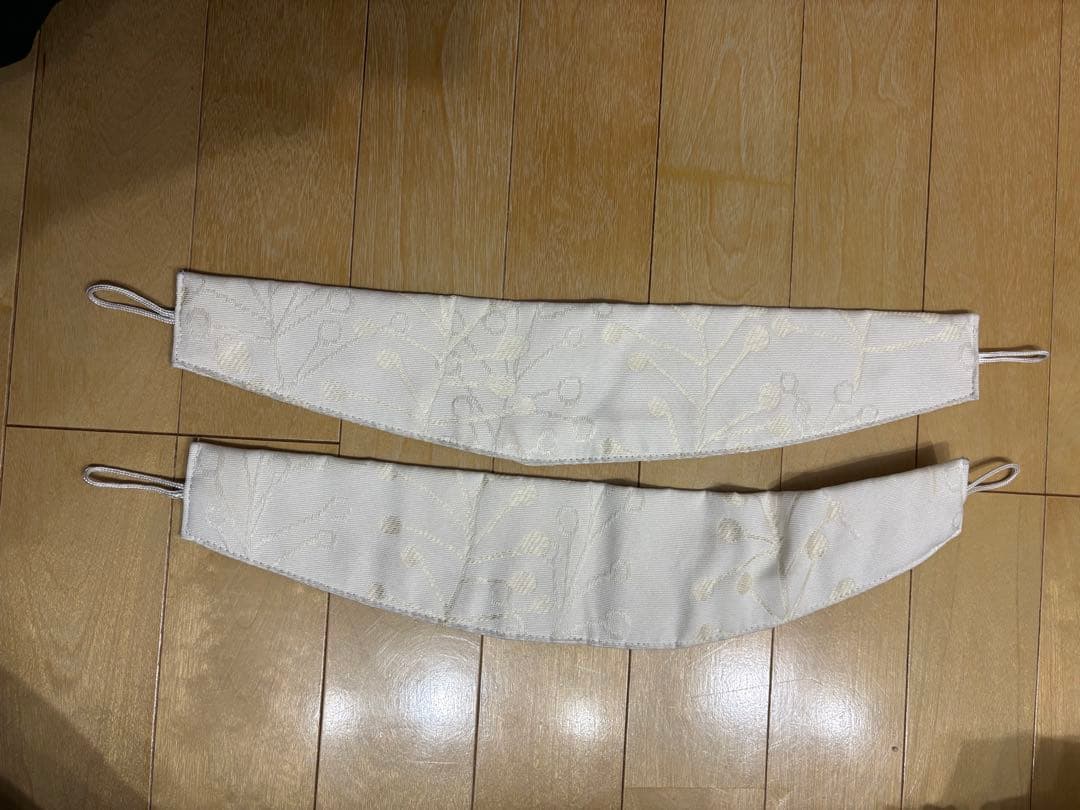 〈中古美品〉ニトリ ミスト3 カーテン 100X135 2枚セット　レース付き