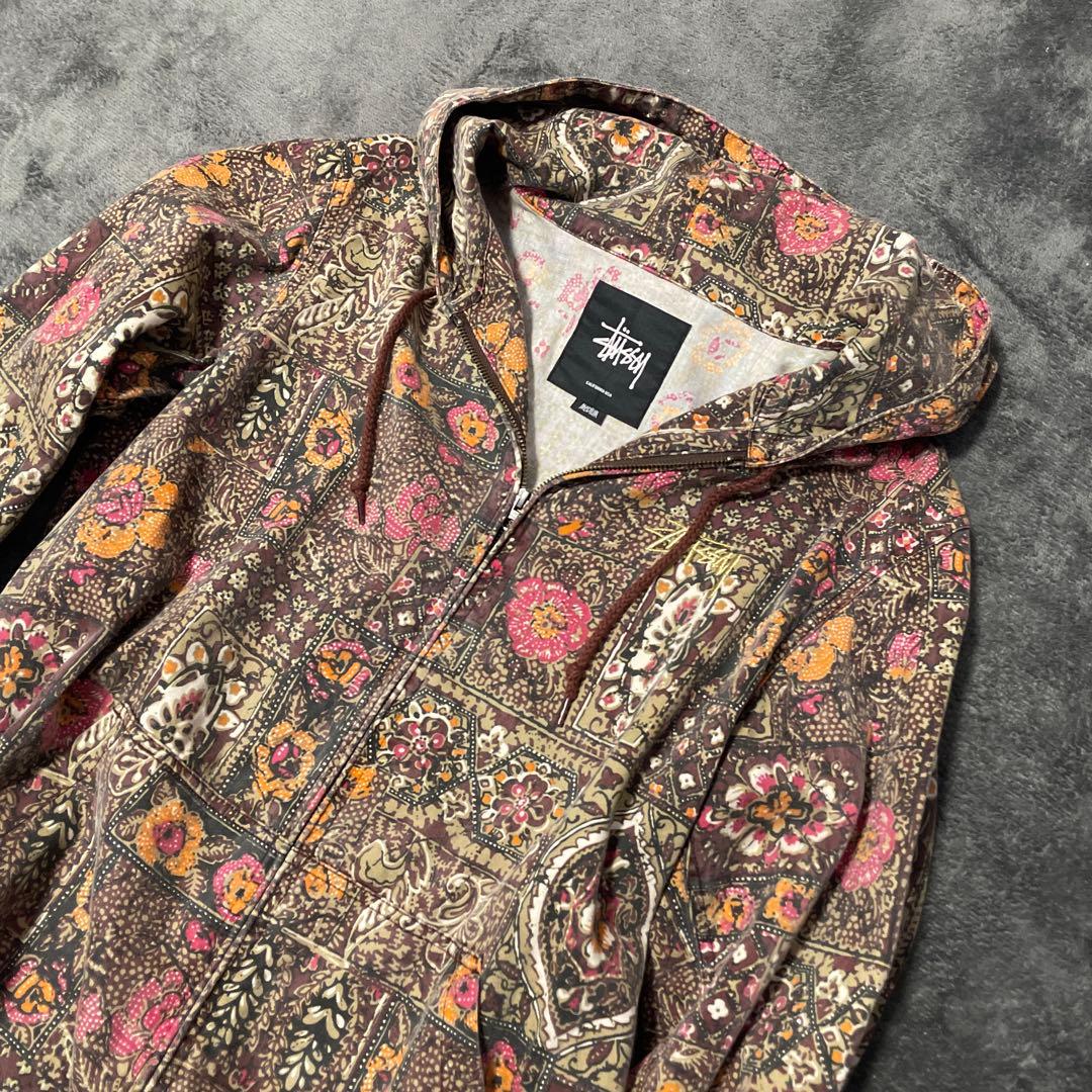 stussyジップブルゾン 刺繍ロゴ ワンポイントロゴ 総柄　値下げ中