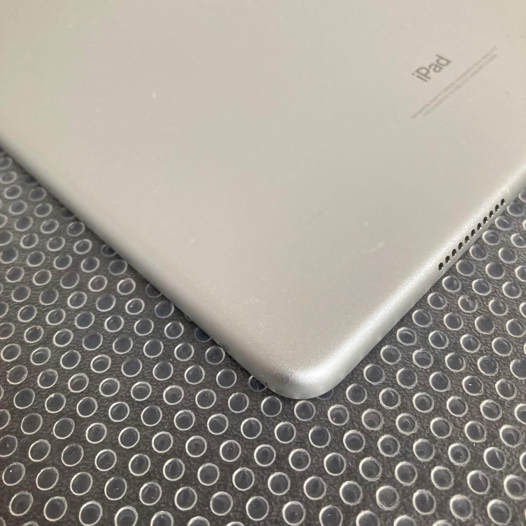 818 電池良好☆iPad Pro 64GB 10.5インチ WIFIモデル☆