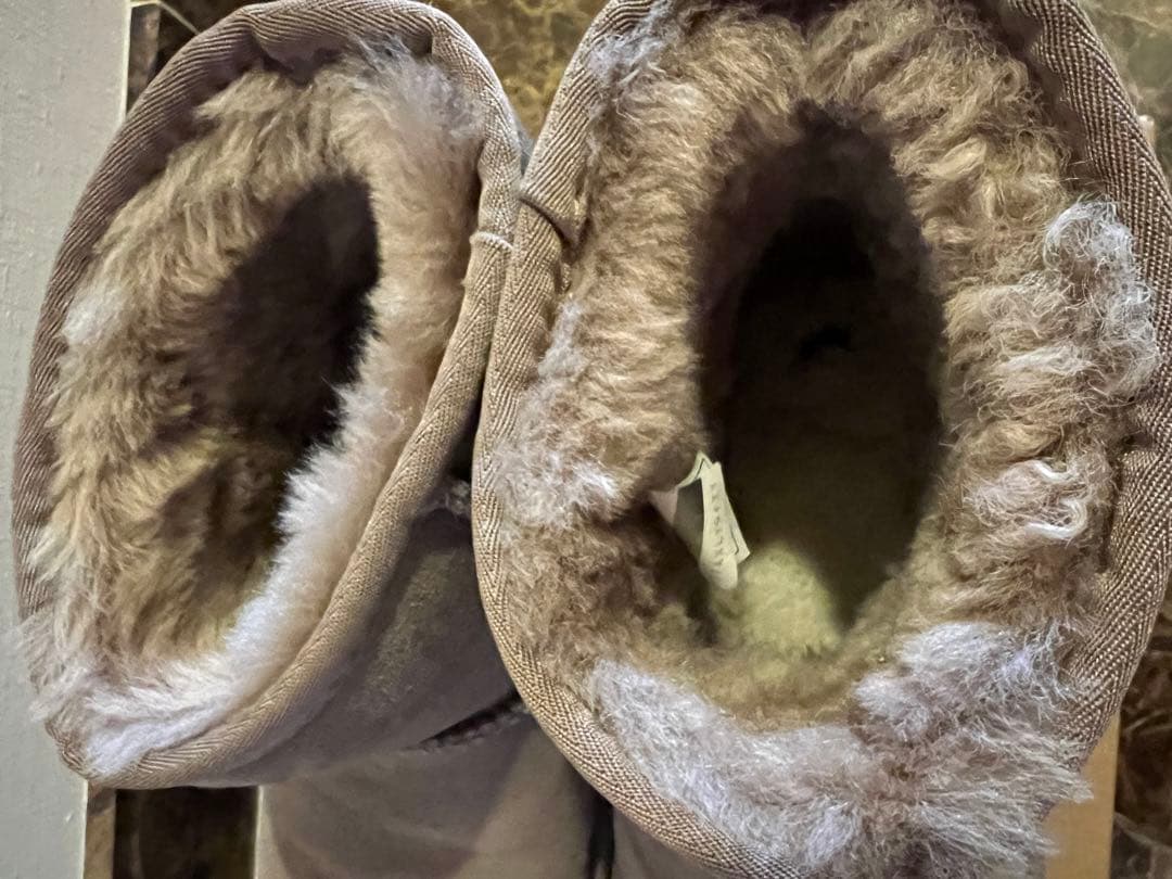 【美品】UGG ムートンブーツ　24cm