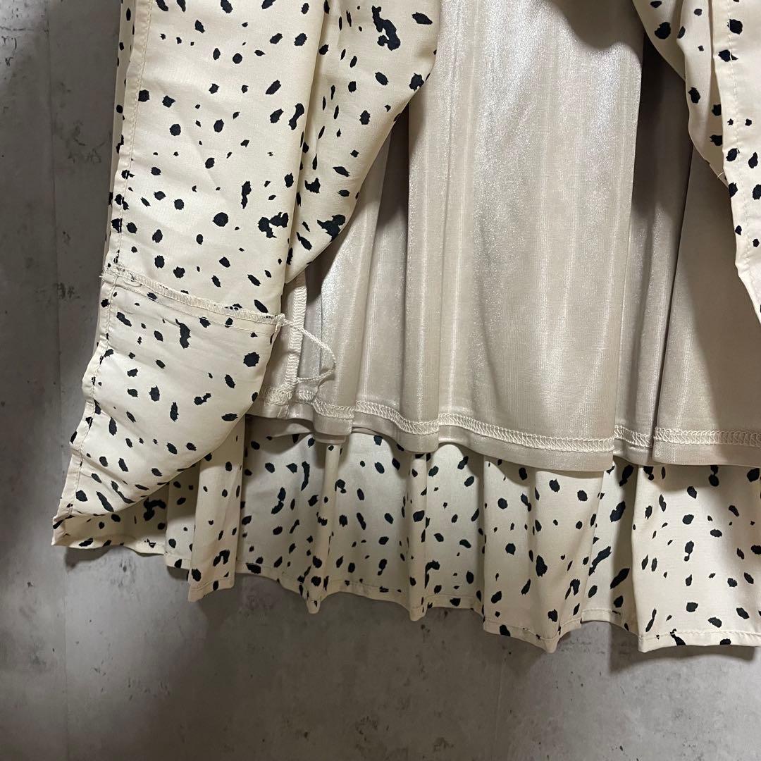 新品タグ付　Gready Brilliant レオプリーツスカート
