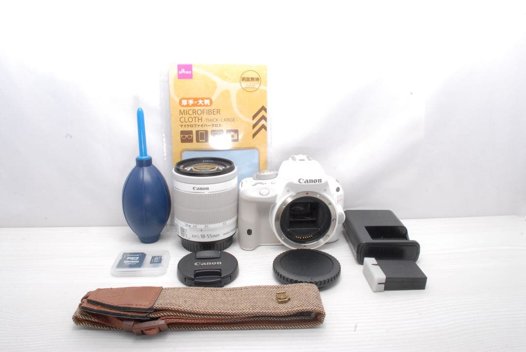 【美品】EOS Kiss X7 ホワイト 手ぶれ補正 おまけ付き スマホ転送OK