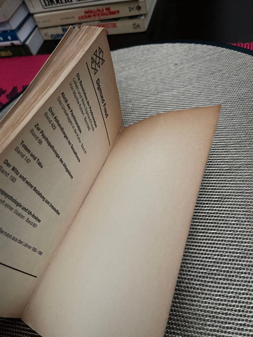 希少　Das Urteil Franz Kafka