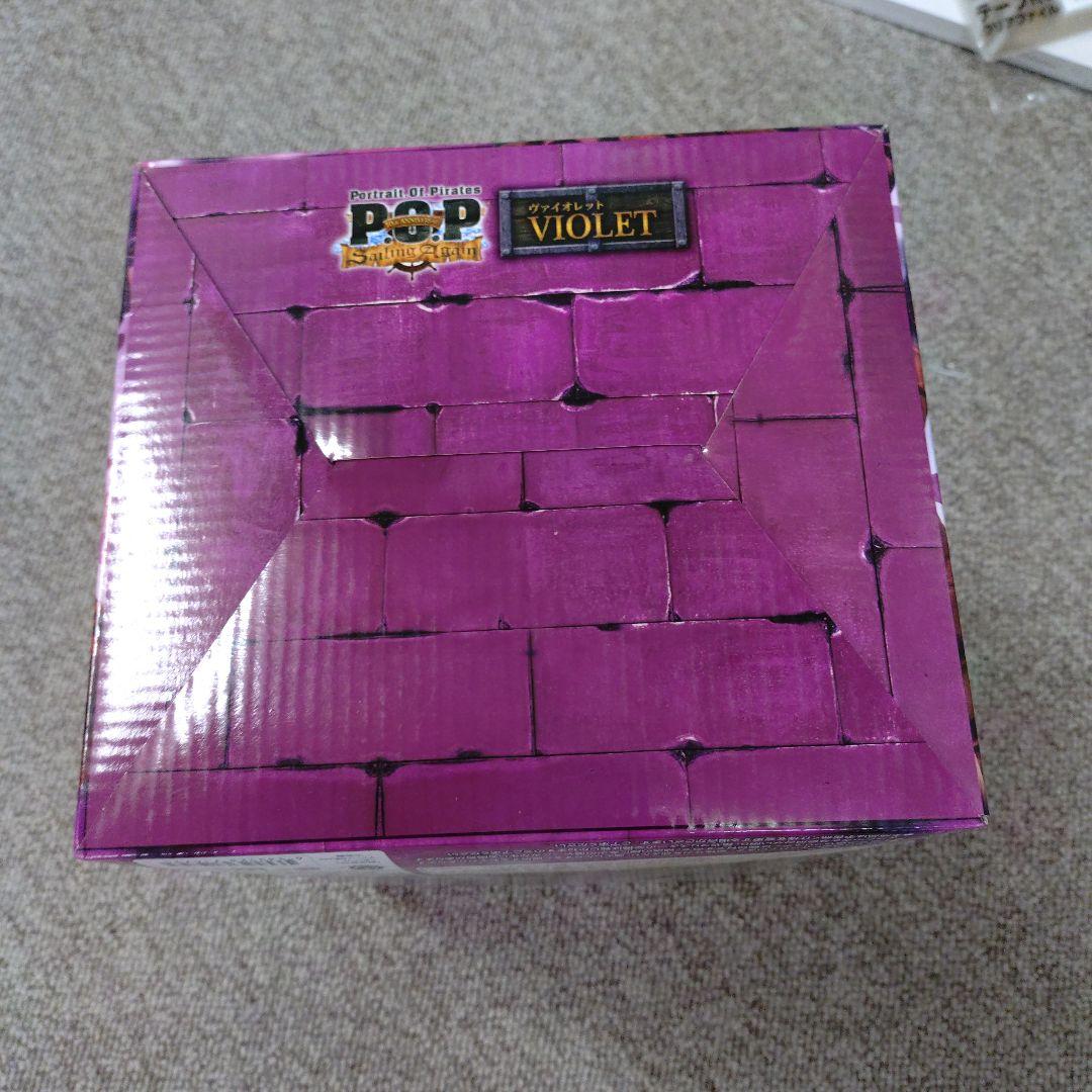ワンピースフィギュア　ヴァイオレットPOP