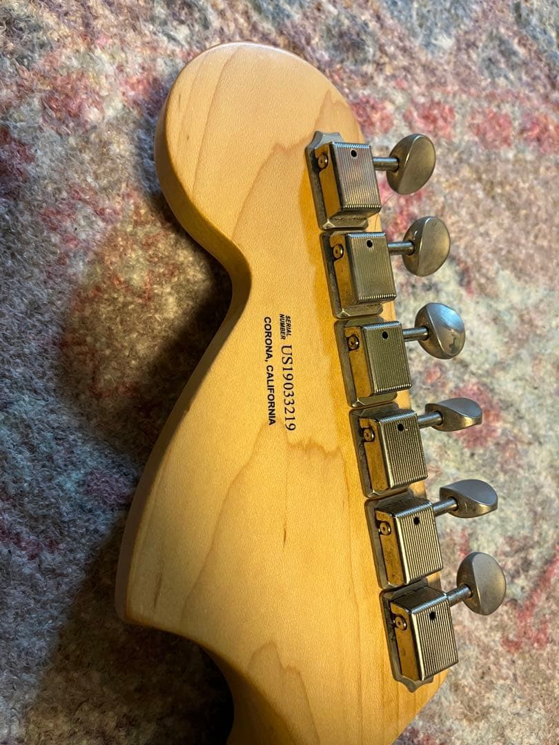 Fender エレキギター American Performer Mustang
