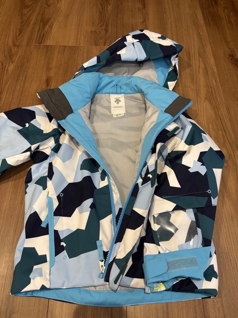 くまこ様　DESCENTE デサント スキーウェア キッズ 120