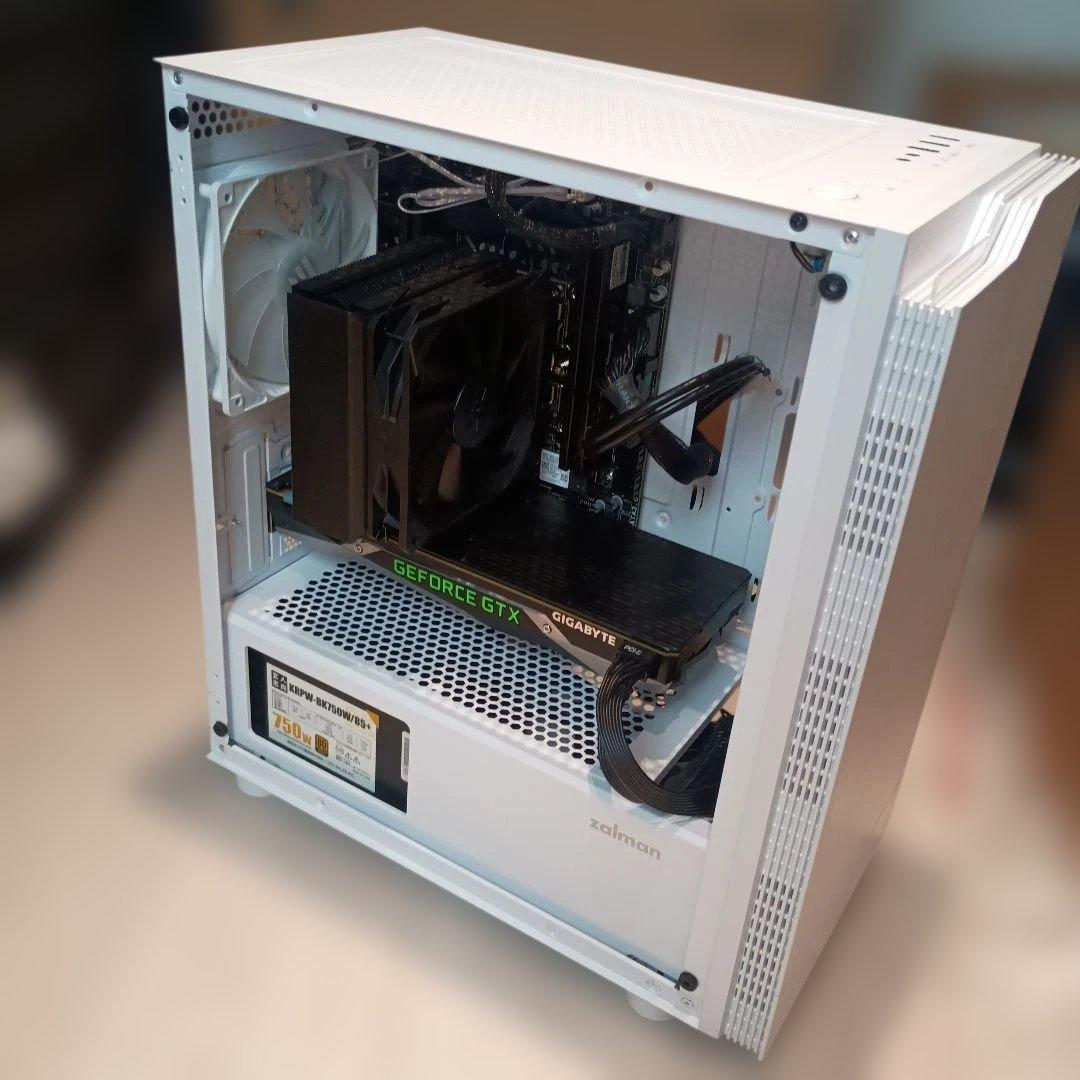 た*い様 【ケース新品】Xeon(18C36T)メモリ16GB GTX1070