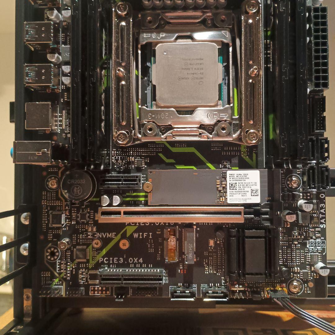 た*い様 【ケース新品】Xeon(18C36T)メモリ16GB GTX1070