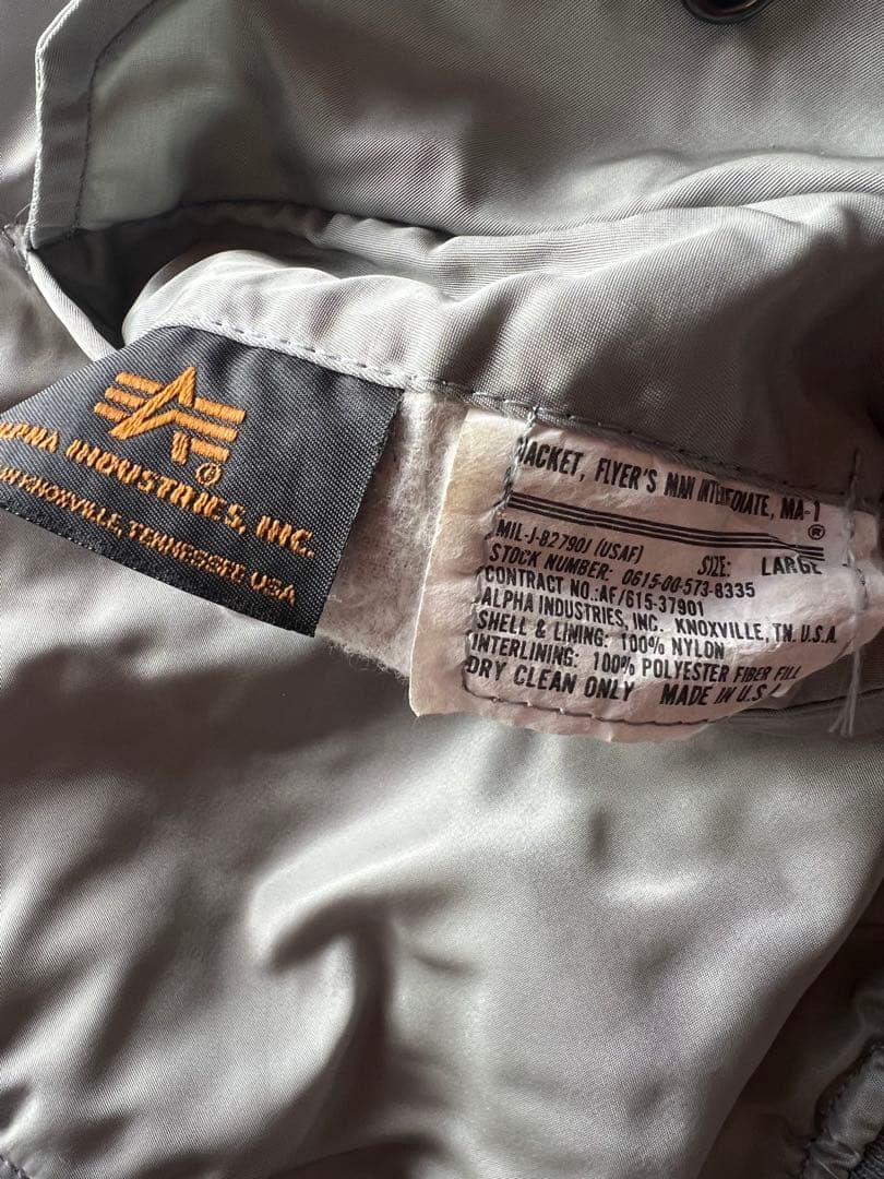 90s ALPHA INDUSTRIES MA-1 シルバー L