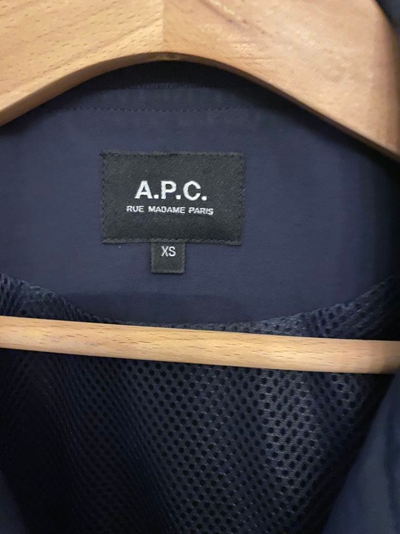 H*y様 美品　アーペーセー　A.P.C. AOブルゾン　26ss