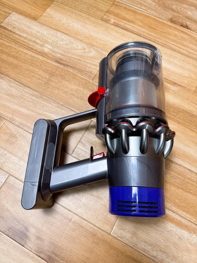 【分解洗浄済】296-ダイソン dyson v10 sv12 掃除機 作動品