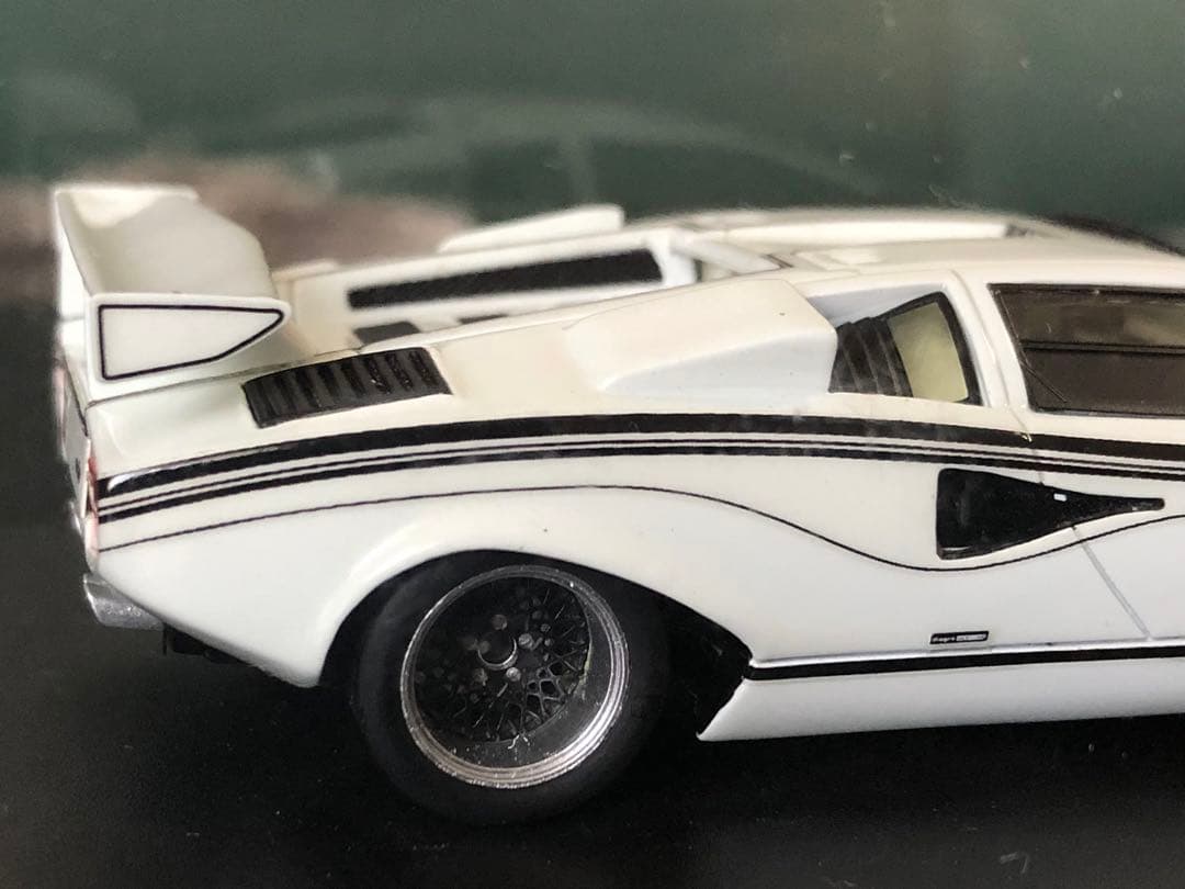★1/43￼ ランボルギーニ￼ カウンタック￼ LP500R ホワイト￼
