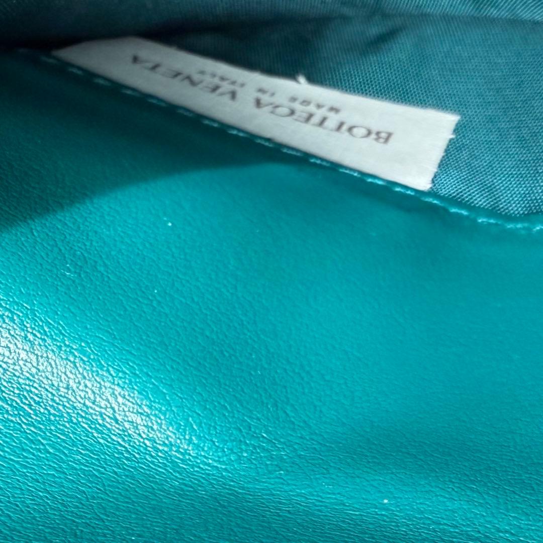 BOTTEGA VENETA ボッテガヴェネタ 折り財布 マキシイントレチャート