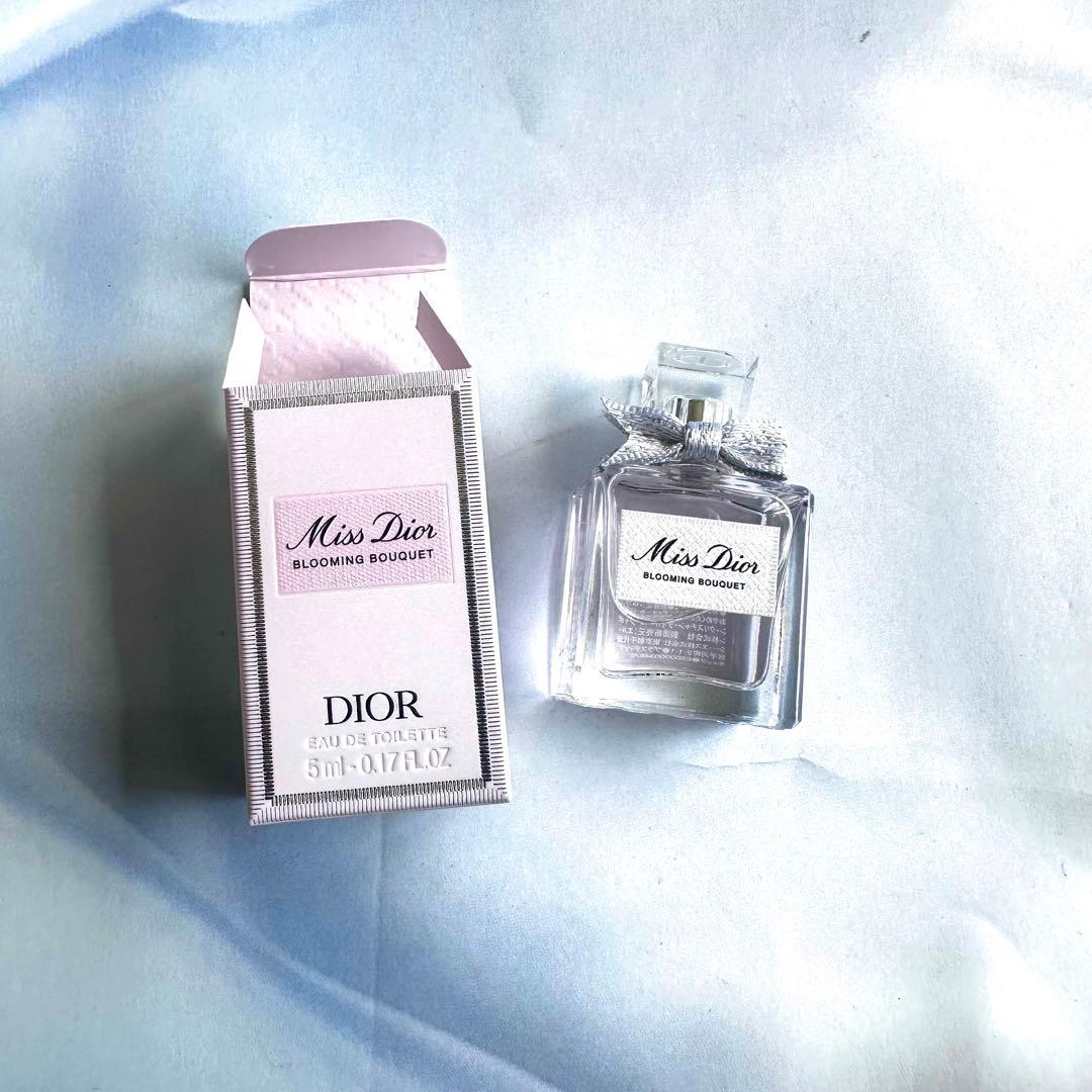 【下地＆ファンデ】Diorディオールスキン フォーエヴァー 5点セット