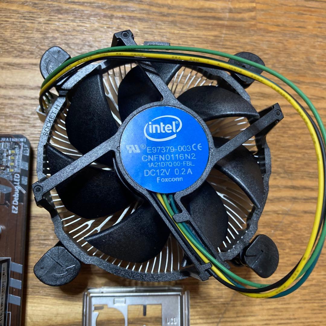 CPU intel Core i5 10400F MSI B460M PRO