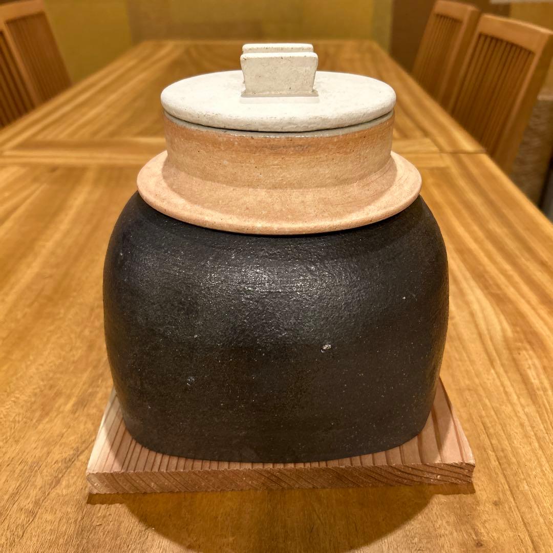 閑心窯 大杉康伸　かまどはん 白×黒