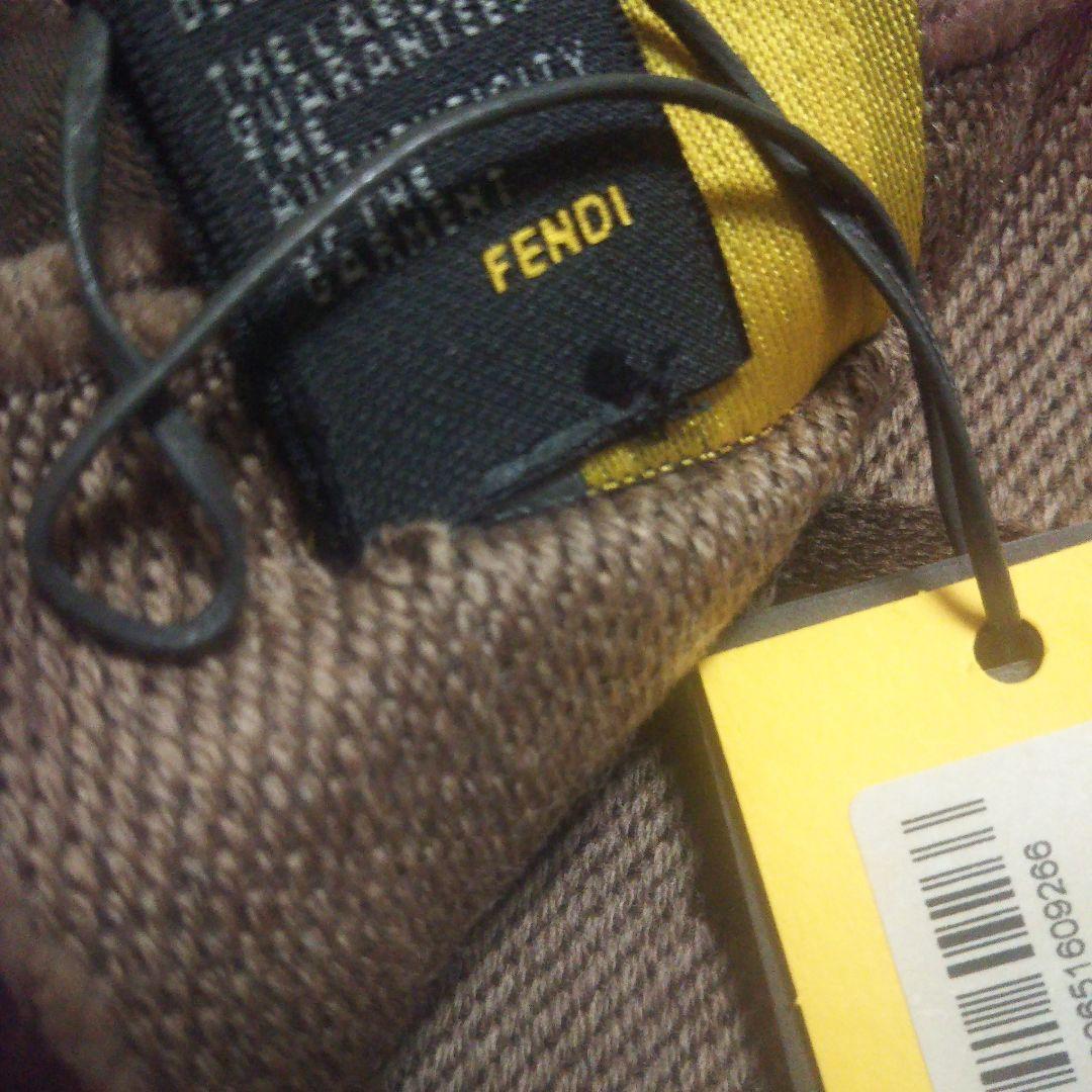 FENDI マフラー ウール100％ ズッカ柄 ロゴ ブラウン 新品 フェンディ