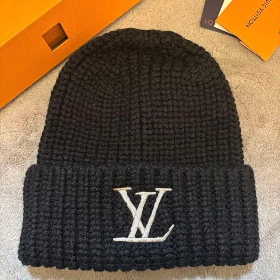 〈未使用品〉〈箱・付属品有〉Louis Vuitton ニット帽　ビーニー