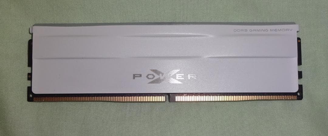 シリコンパワー DDR5 Zenith RGB 6000MHz32GBジャンク