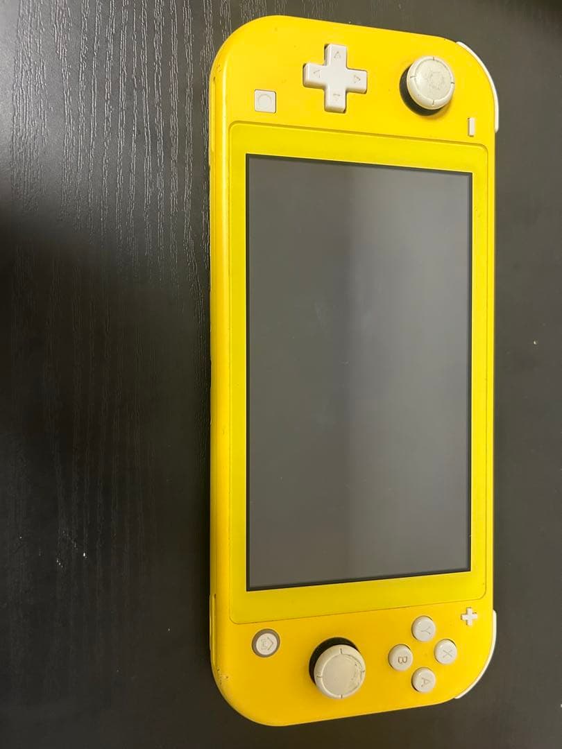 z*o様 NintendoSwitch Lite イエロー