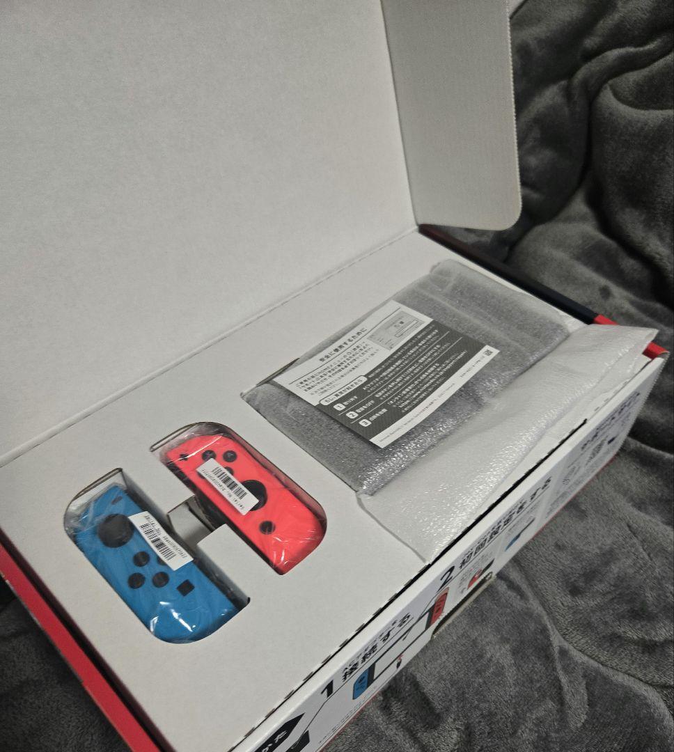 【美品】Nintendo Switch 本体　完品　動作確認済み