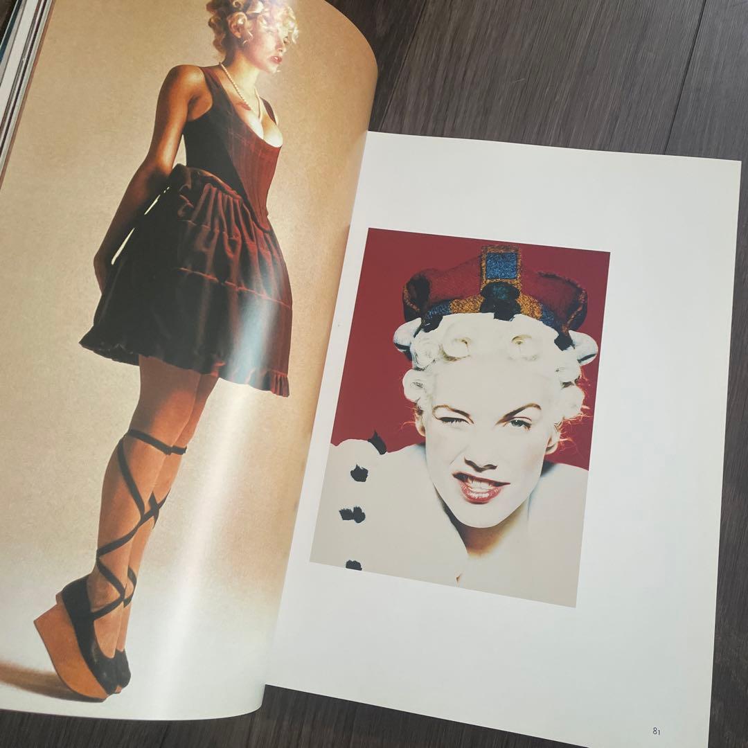 Vivienne Westwood 洋書　本