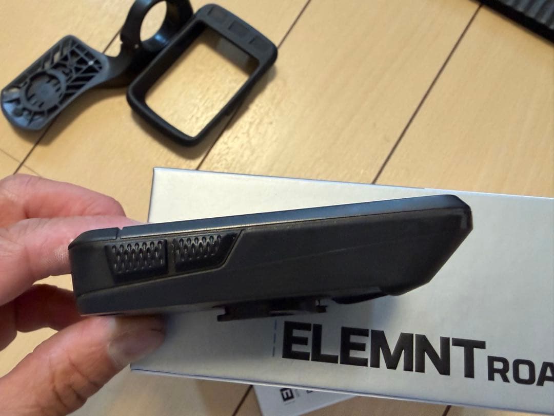 アクセサリー Wahoo ELEMNT ROAM